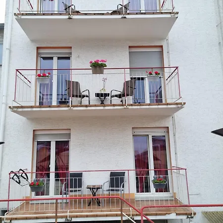 Rhein Cornea3 Apartment *